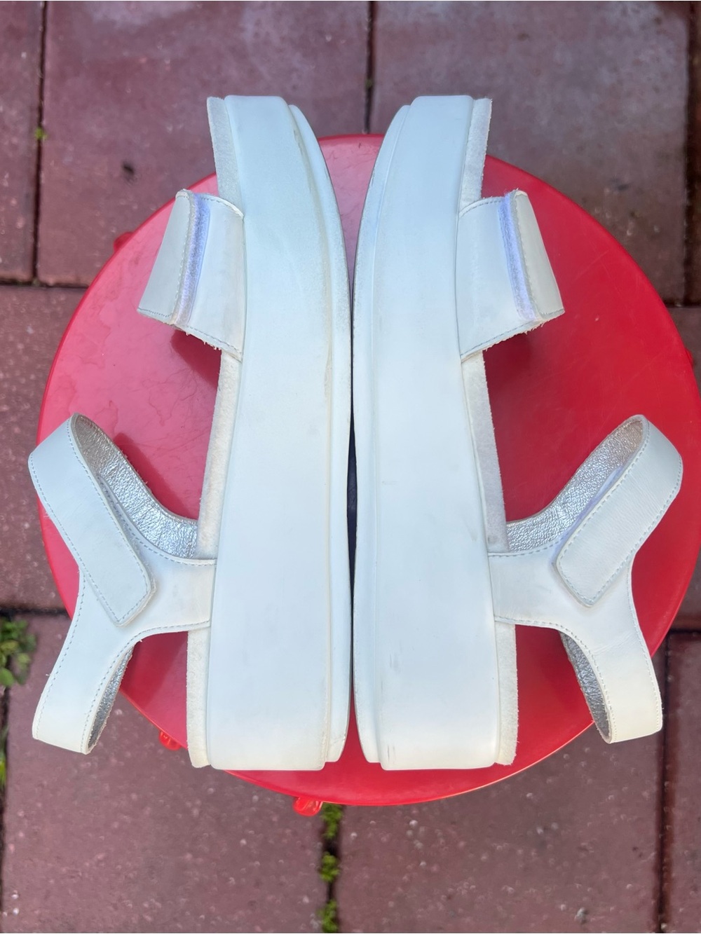Alegria Tamsyn White Platform Leather Women’s Comfort Velcro Closures Sandals 9 - Picture 3 of 10